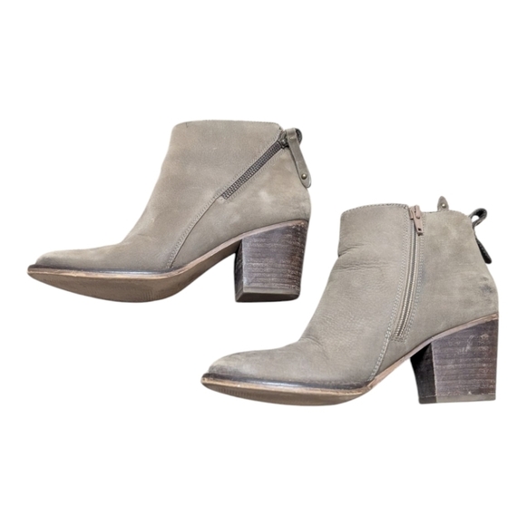 Blondo Waterproof Nivada (6.5) Elegant Taupe Ankle Bootie Leather Upper - Picture 2 of 9